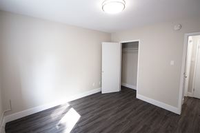 Winnipeg apartment for rent - 112 River Apartment