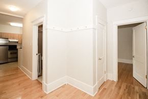 Winnipeg apartment for rent - Hallway at 573 Warsaw Apartment Suites