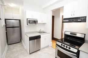 Winnipeg apartment for rent - 667 Wolseley Apartment