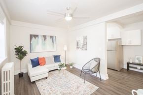 Winnipeg apartment for rent - 129 Lenore Street