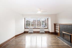 Winnipeg apartment for rent - A living room at 883 Grosvenor Apartments for rent in Winnipeg