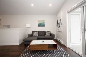 Winnipeg triplex for rent - 575 Warsaw Avenue