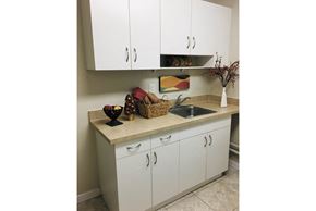 Winnipeg apartment for rent - Kitchen at 641 Westminster Apartment Suites