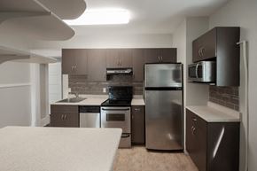 Winnipeg triplex for rent - 378 Stradbrook Duplex House Rental