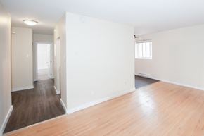 Winnipeg apartment for rent - 30 Hargrave Apartment