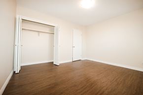 Winnipeg apartment for rent - 333 Edison Apartment