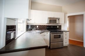 Winnipeg apartment for rent - Kitchen at 199 Overdale Apartment Suites in Winnipeg