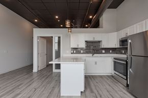 Sioux Falls apartment for rent - side kitchen view