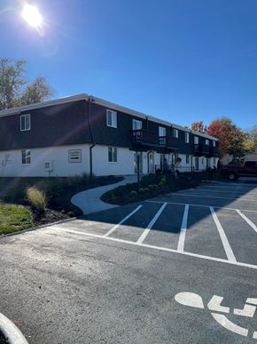 St. Peters apartment for rent - the building where the motel is located