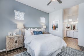 Phoenix apartment for rent - Bedroom with Private Bath at Avilla Gateway, Phoenix, AZ