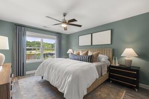 Union City townhouse for rent - Gorgeous Bedroom at South Pine, Union City, GA 30291