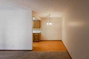Omaha apartment for rent - Indian Hills
