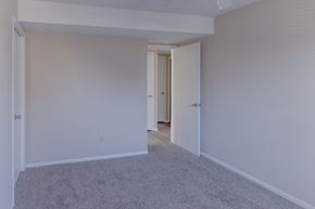 Omaha apartment for rent - Howard