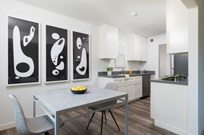 Santa Rosa apartment for rent - Dining at Santa Rosa Oaks, Santa Rosa, California