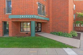 Minneapolis apartment for rent - the entrance to the trinity on lake building