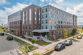 Minneapolis apartment for rent - North Creek Main Entrance
