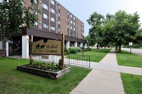 Park Rapids apartment for rent - Woodland Court Apartments Park Rapids