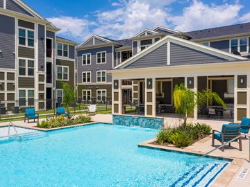 Houston apartment for rent - Smart Living on Cullen Apartment Homes