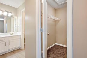 Horn Lake apartment for rent - Waverly at Horn Lake Apartments in Mississippi