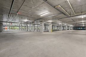 Lakewood Ranch apartment for rent - Covered Parking Garage