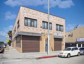 Los Angeles apartment for rent - A building with the words Hilltop on the side.