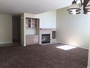 San Dimas house for rent - living room