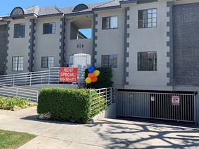 Glendale apartment for rent - Entrance