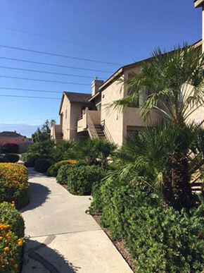 Fontana apartment for rent - Village Drive