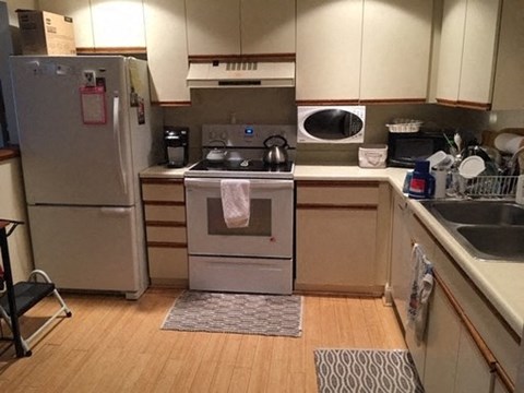 Floor plan for 2 beds, 1 bath, 795 sqft