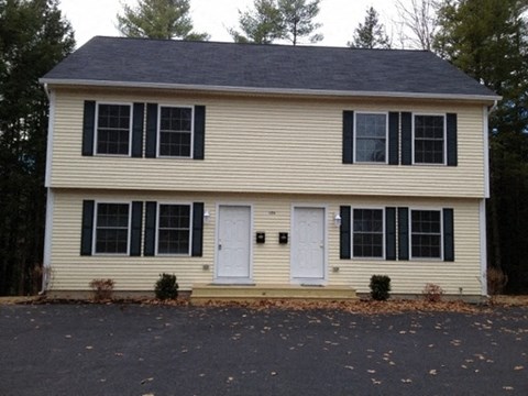 Floor plan for 2 beds, 1 bath, 840 sqft