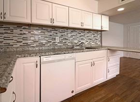 Jacksonville apartment for rent - Kitchen at Golden Shores of Jacksonville Jacksonville, FL, 32211