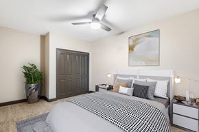 Louisville apartment for rent - Grocers Ice Lofts - Bedroom