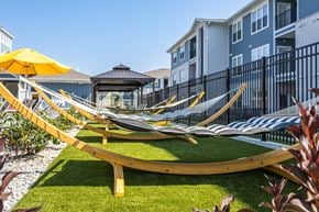 Greenwood apartment for rent - Hammocks at Arlington Farms, Greenwood, IN, 46143