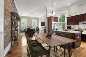 Louisville apartment for rent - Edison Park - Kitchen, Dining & Living Room