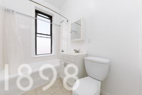 Woodside apartment for rent - Bathroom