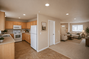 Bend townhouse for rent - Full Kitchen