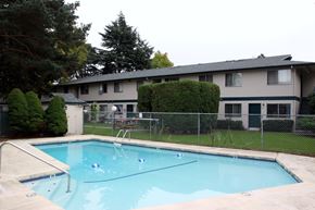 Springfield apartment for rent - Pool
