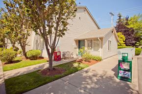 Eugene apartment for rent - park