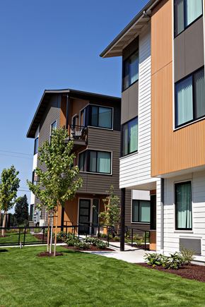 Junction City townhouse for rent - Country Crossroads Apartments Junction City