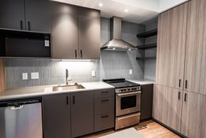 Eugene apartment for rent - Under Cabinet Lighting