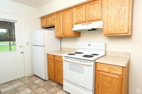 Saginaw townhouse for rent - Kitchen