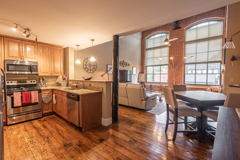 Floor plan for 2 beds, 1 bath, 1837 sqft