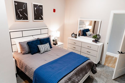 Floor plan for 1 bed, 1 bath, 836 sqft
