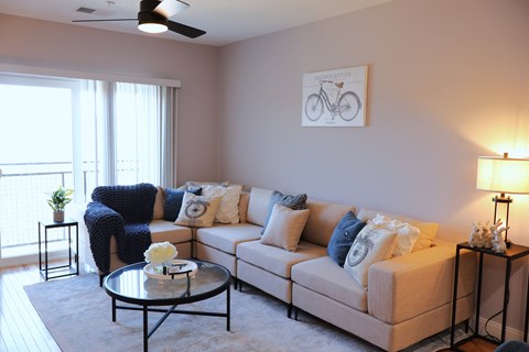 Floor plan for 3 beds, 2 baths, 1507 sqft