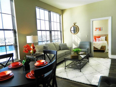 Floor plan for 3 beds, 2 baths, 2556 sqft