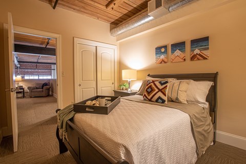 Floor plan for 2 beds, 1.5 baths, 1362 sqft
