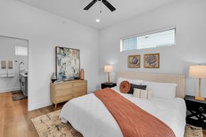 Garland apartment for rent - bedroom with king sized bed and bedside tables