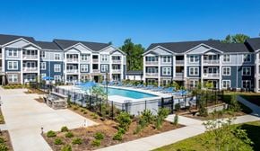 Charlotte apartment for rent - saltwater pool