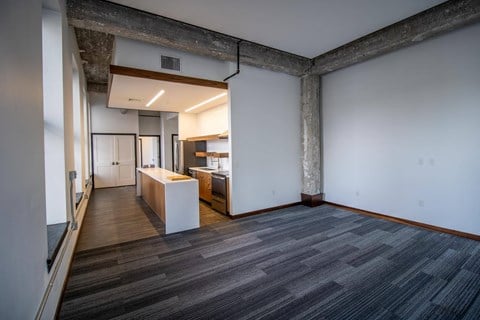 Floor plan for 1 bed, 1 bath, 807 sqft