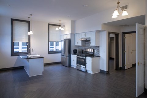 Floor plan for 1 bed, 1 bath, 628 sqft